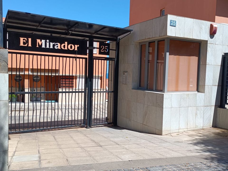 Rækkehus i Las Palmas De Gran Canaria, Gran Canaria - foto 2